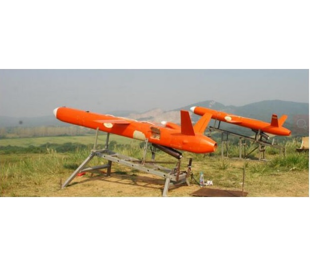 Drone cible haute vitesse à faible coût CH-170A